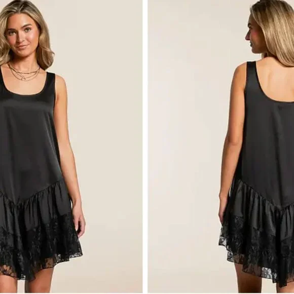 NWT Willow & Root - Tiered Lace Mini Dress - Picture 2 of 3